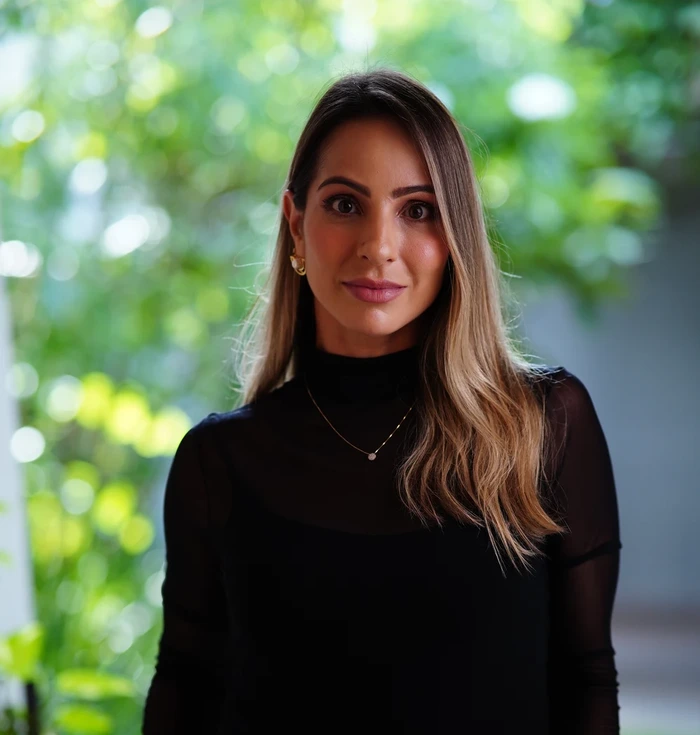 Dra. Bárbara Bastos - Dermatologia