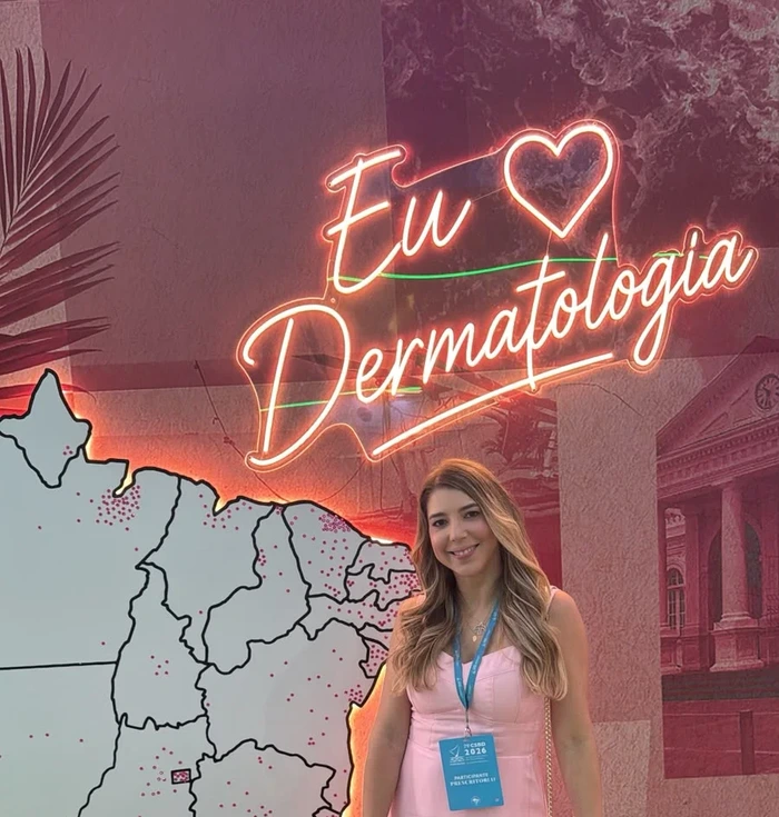 Dra. Mariana Macedo - Dermatologia